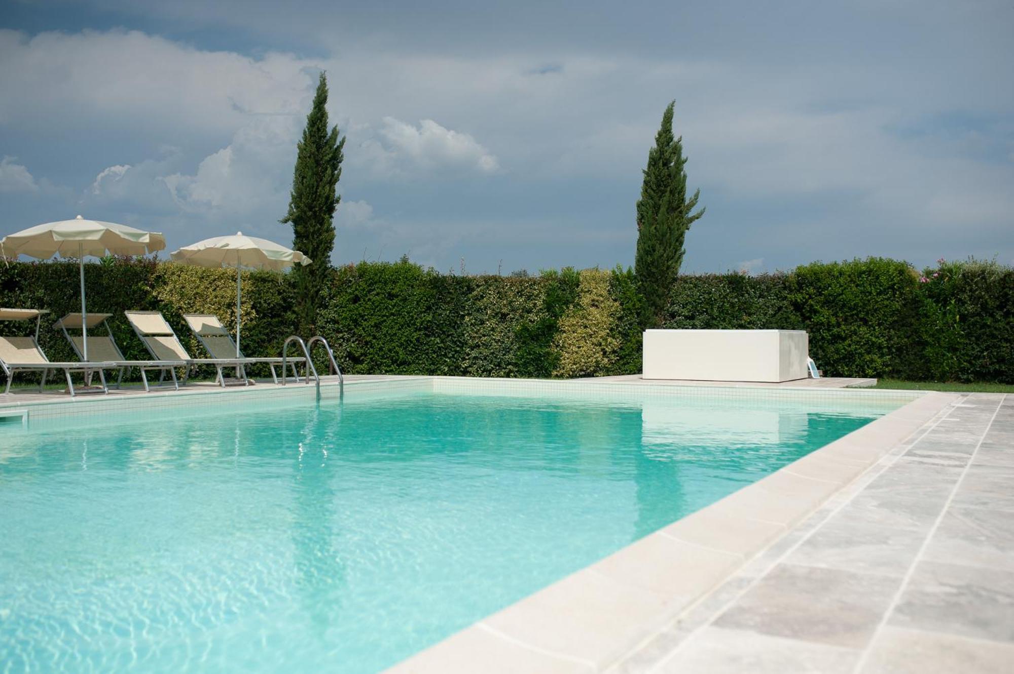 Le Colombaie Country Resort Ponsacco Esterno foto